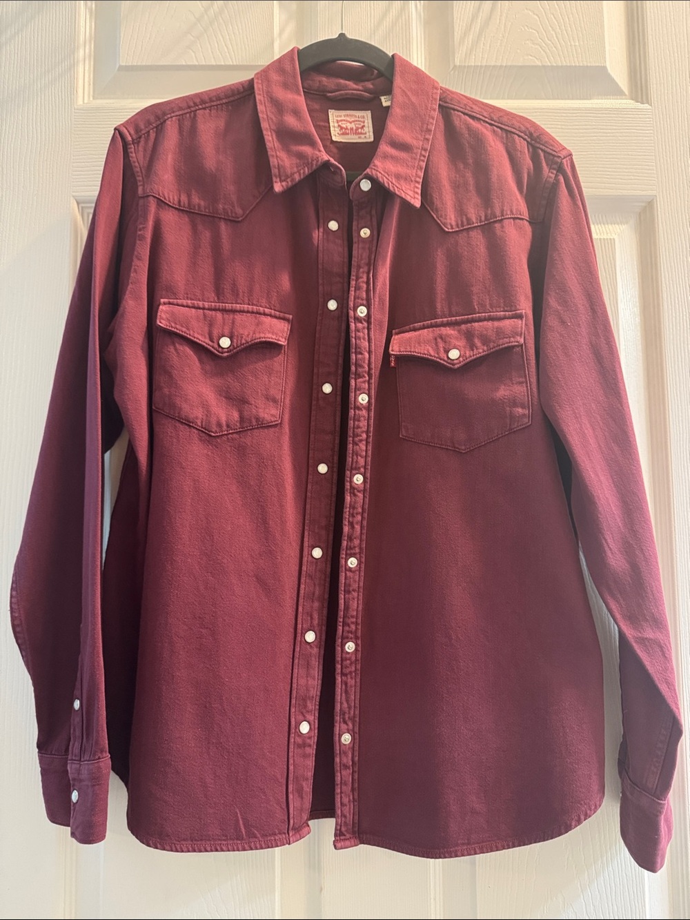 Women’s Maroon Levi Western Snap-Front Shirt